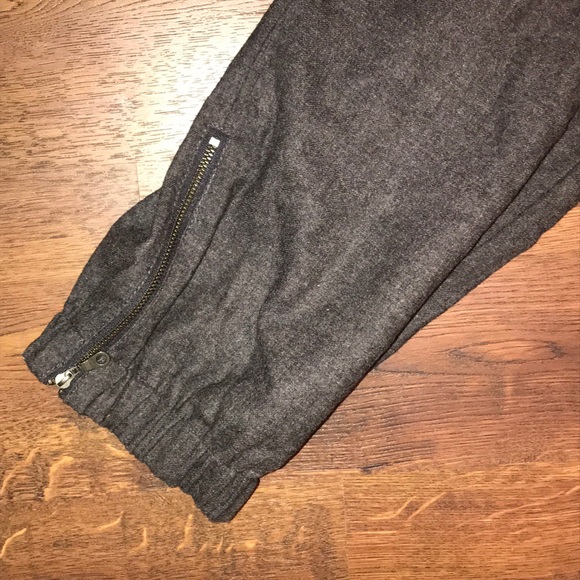 NWOT J.Crew Favorite Fit Wool Jogger Pants - Picture 6 of 8